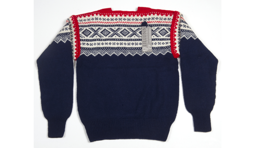 Marius Blue Oven Mitt with best selling Norwegian Sweater pattern. From  Norway. — Nordic Gift House