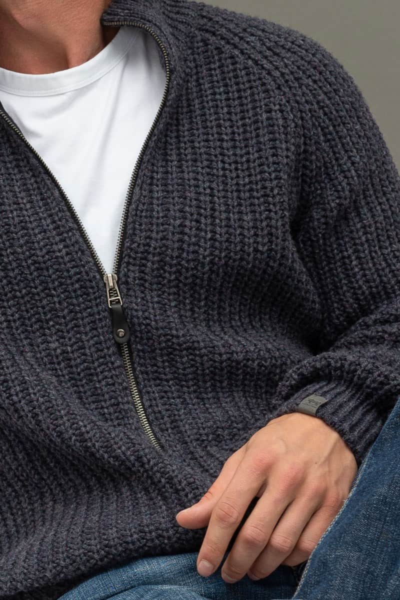 Hilla merino wool sweater graphite   Mall of Norway